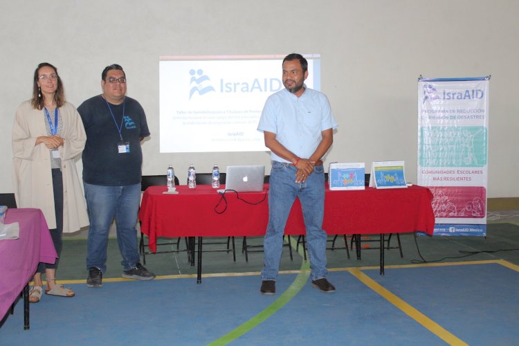 Fundamental, capacitación a elementos de PC: Domínguez