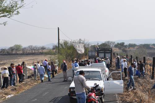 Invitan Pueblos de Morelos a López Obrador al diálogo