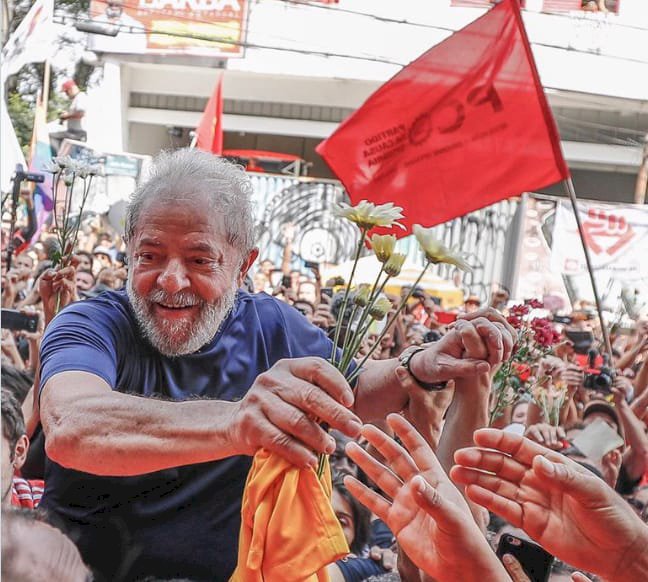 Queda libre Lula da Silva