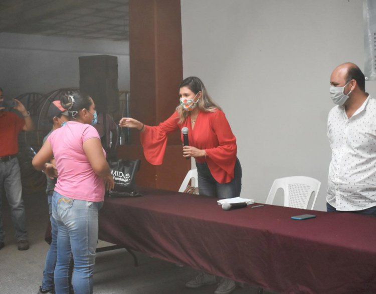 Realizan 1ª entrega de paquetes de suplementos alimenticios en Jojutla