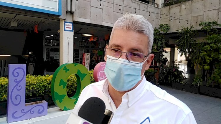 Piden empresarios poner alto a las tomas de casetas