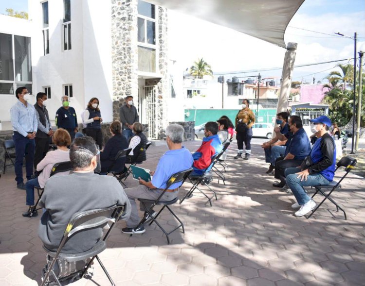 Gobierno y comerciantes de Jiutepec acuerdan suspensión de 29 tianguis