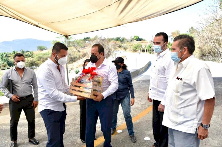 Renovada carretera que comunica a  Morelos-Edomex inauguró C. Blanco